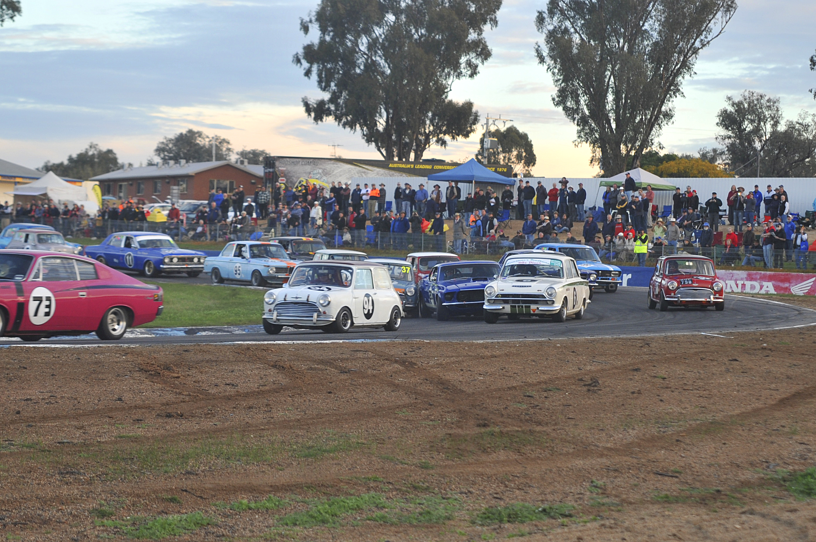 Too many cars for the corner