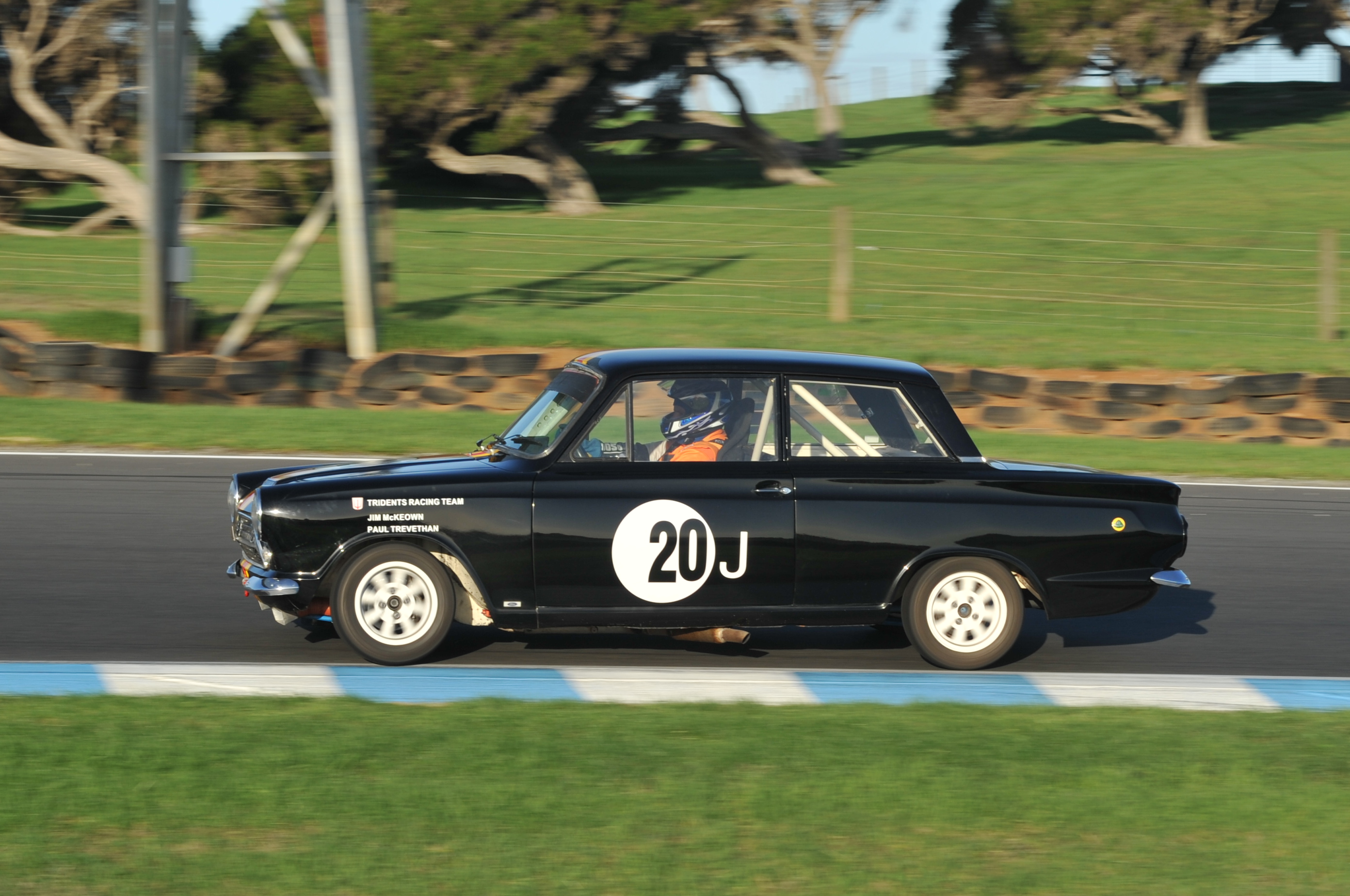 Mat Baragwanath took over the driving duties from Paul Trevethan and instantly pulled a 2.01 time