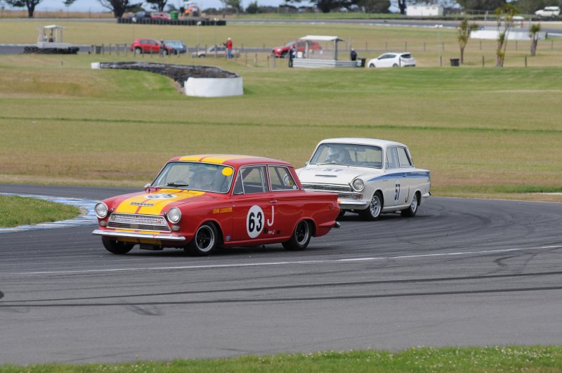 Backmarker battlers put on a show