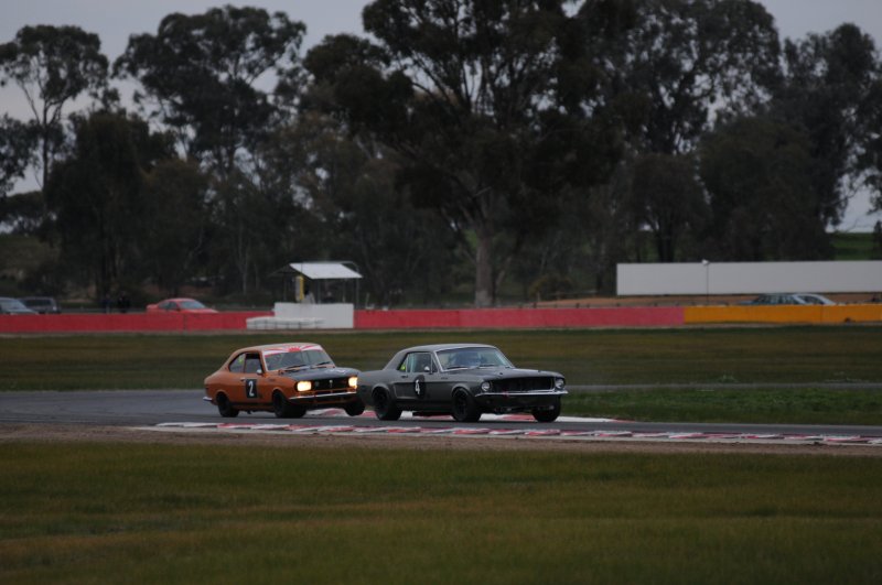 Gripping in the gloom - Jason Humble hints down Darryl Hansen...