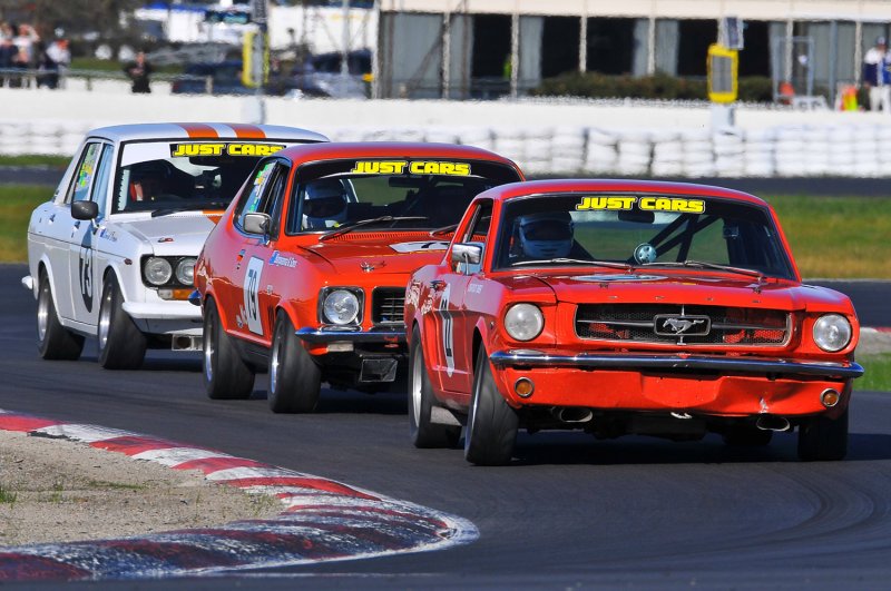 Bill Trengrove leads Alf Bargwanna and David Brown