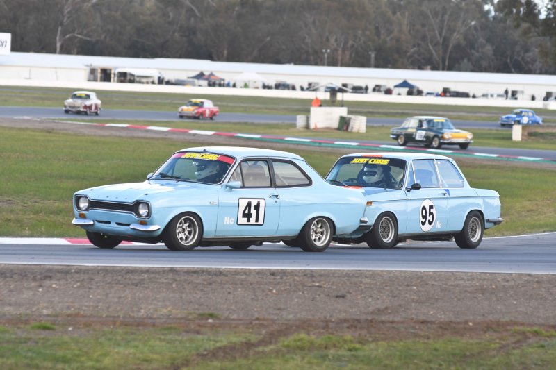 Jerry Lenstra's BDA Escort chased by Chris Ralph's BMW