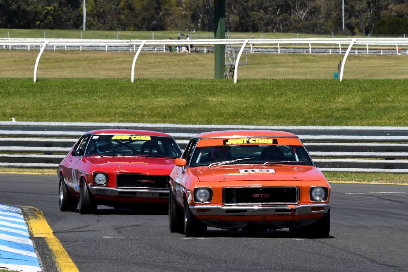 Monaro HQ - Tino Leo and John Alessi