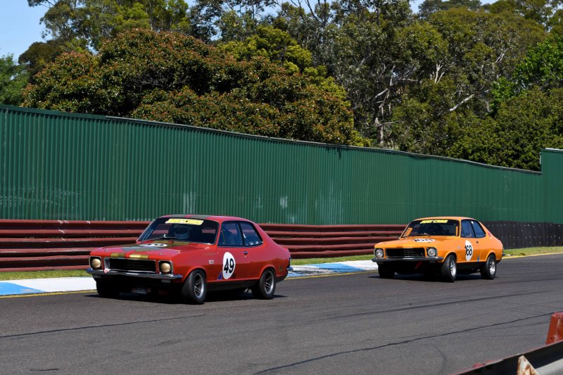 Top battles between top Toranas - Daniel van Stokrom and Craig Allan