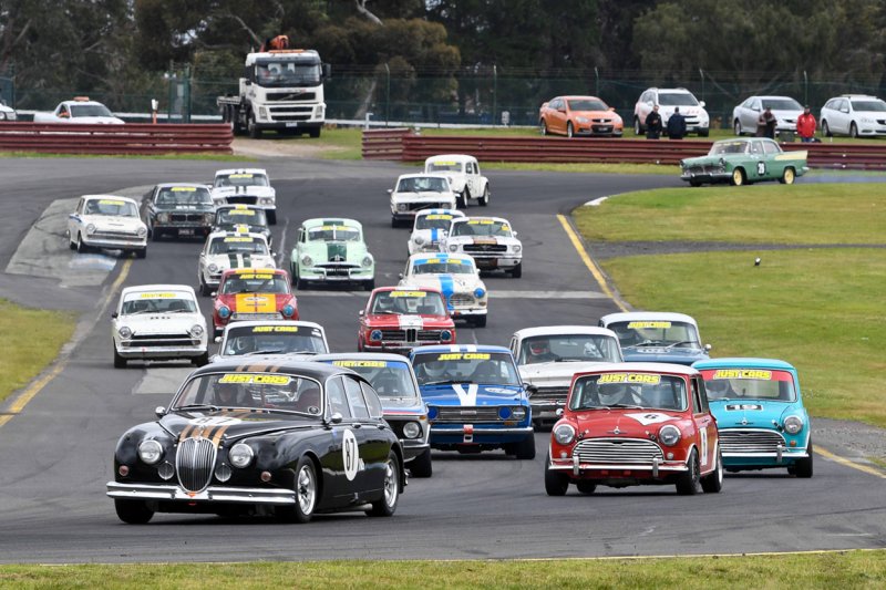 Brocks-Big-Black-Jag-leads-into-T2