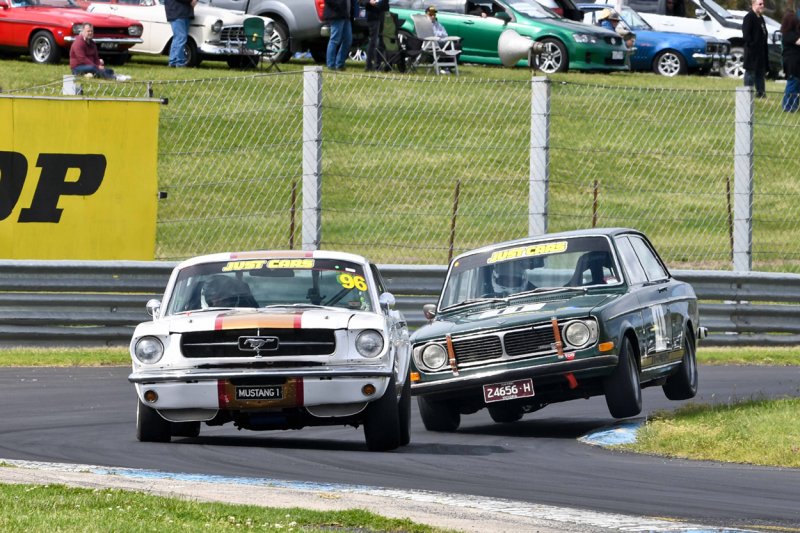 David-Belfords-Volvo-tries-to-tiptoe-past-John-Clarkes-Mustang