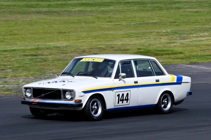 Welcome-to-new-racing-member-Lockie-Wheeler-in-the-ex-George-Oppositelockski-Volvo