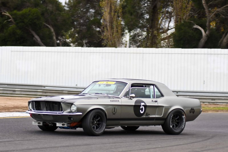 Carry-over-Champ-WAs-Darryl-Hansen-took-home-the-Just-Cars-Cup