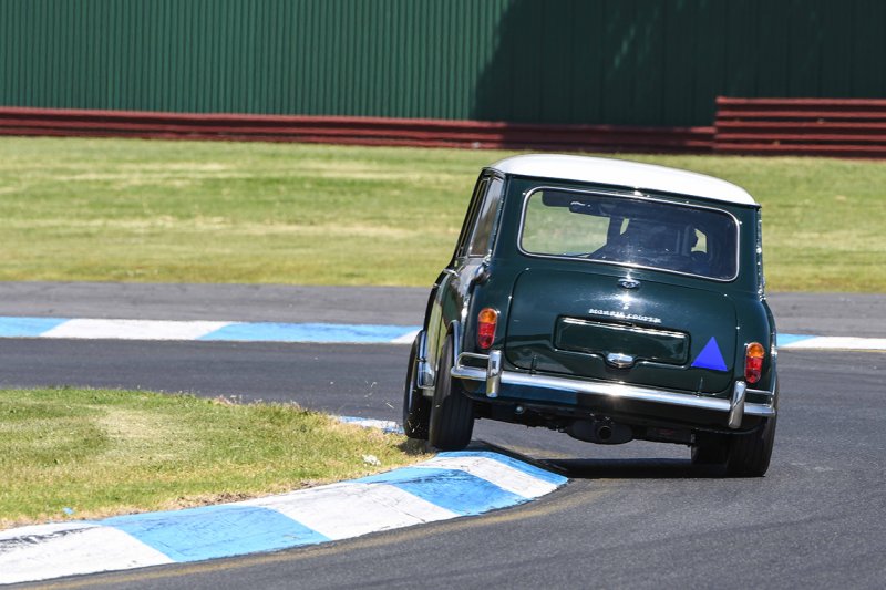 Richard-Hill-loves-hooking-the-Mini-around-Turn-1.-Phil-Wisewould-photo