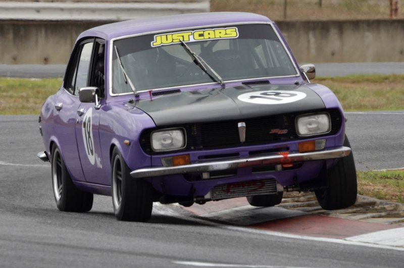 HTCAV_s-Darren-Hossack-was-spectacular-in-his-Mazda-RX-2