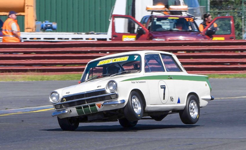 Ballsy-Ballet-T1-Peter-van-Summeren-Lotus-Cortina-