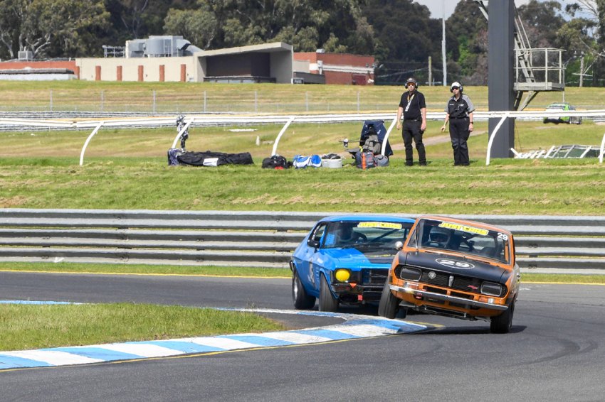 Nathan-Gordon_s-monster-Monaro-had-Jason-Humble_s-Mazda-on-tiptoes
