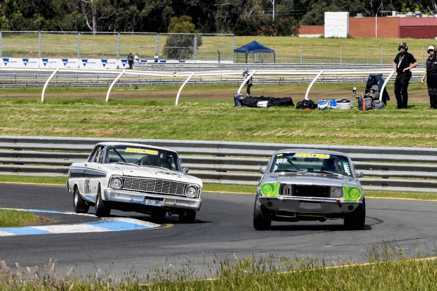 Qld_s-Martin-White-Falcon-Sprint-threw-everything-at-NSW_s-Ben-Wilkinson_s-_68-Mustang