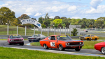 MoPar-quartet-of-Burns-Hibbert-Dahlstrom-and-Glenn-Miles-chase-Alessi_s-Monaro.