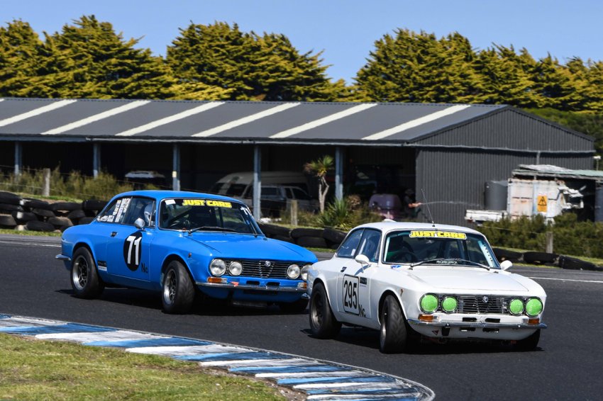 Sidelined-early-with-a-head-gasket-problem-NSW_s-Spencer-Rice-came-back-to-provide-thrilling-Alfa-batttles-with-Adriano-Dimauro.