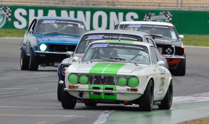 NSW_s-Spencer-Rice_s-Alfa-and-SA_s-Josh-Axford_s-Escort-were-neck-and-neck-all-weekend
