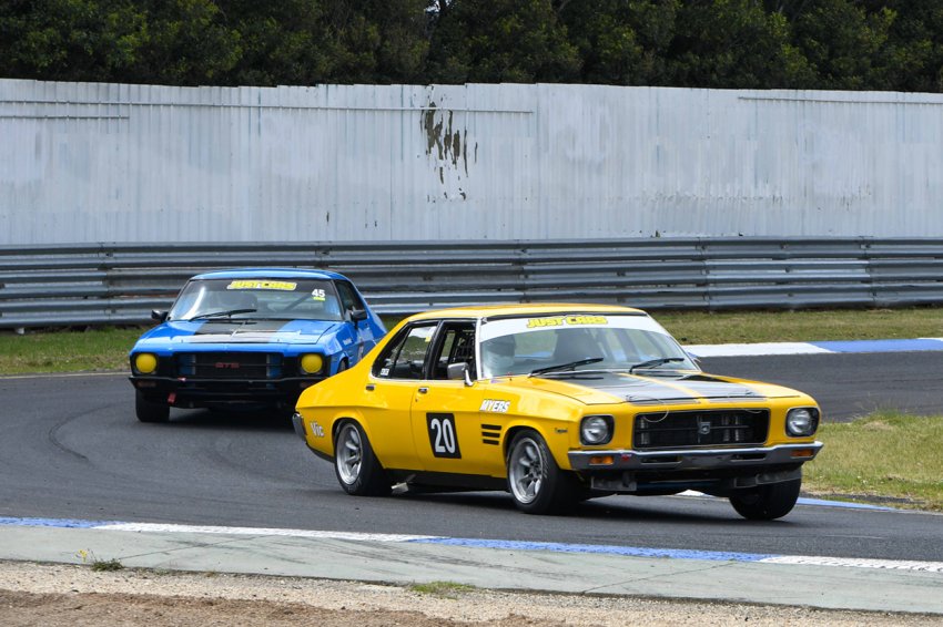 A-returning-Daniel-Myers-4-door-and-Nathan-Gordons-2-door-flew-the-V8-Lion-flag