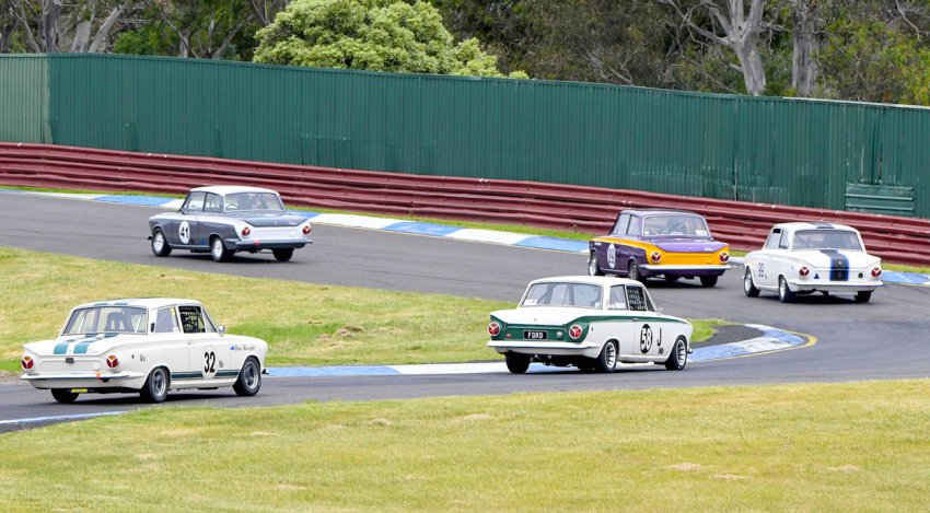 The-Cortina-Revival-on-show-in-their-60th-race-year