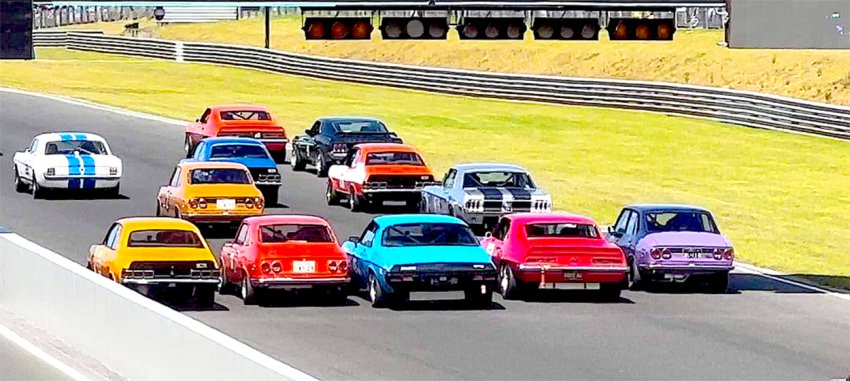 Five-wide-start-Video-still-courtesy-Mel-Hossack