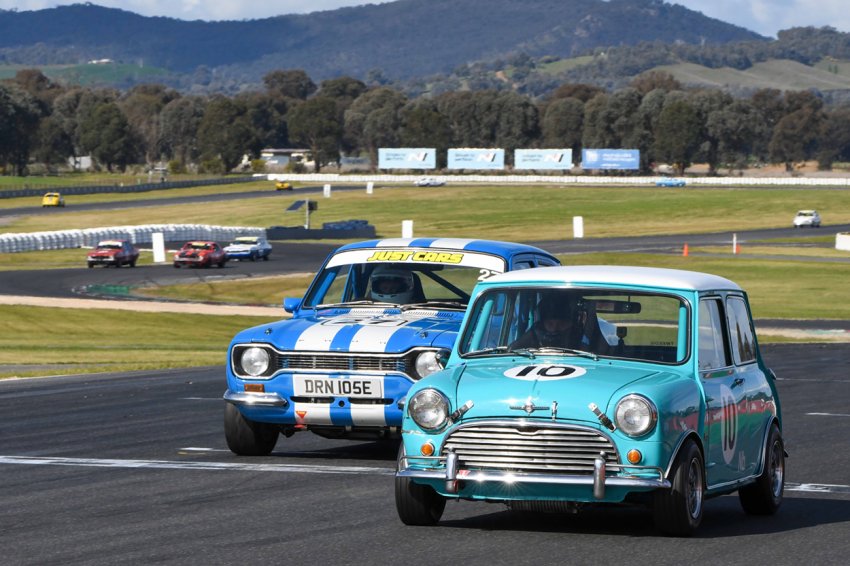 Tom-Tweedie-Mini-and-David-Noakes-BDA-Escort-brought-their-battle-south-from-NSW