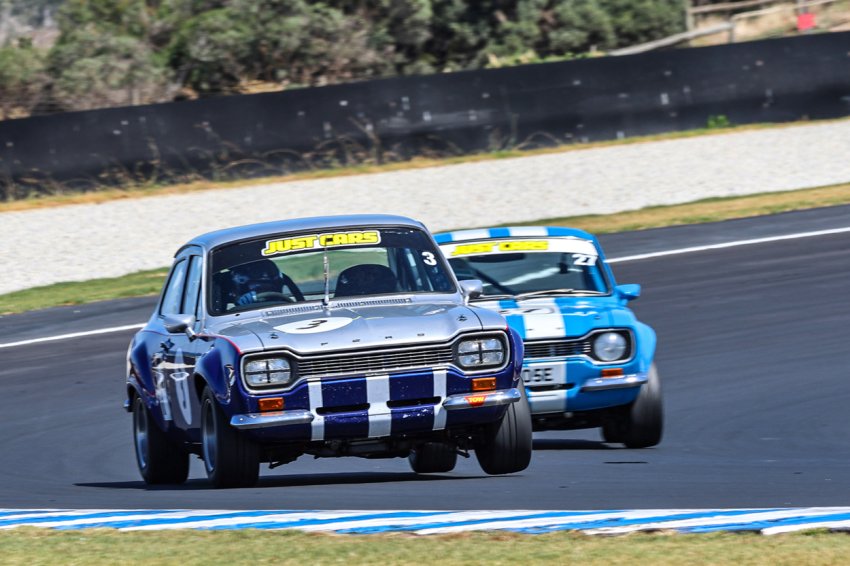 Josh-Axford-SA-and-David-Noakes-NSW_s-BDA-battles-raged-all-weekend.-Photo-by-Daysy-Motorpix