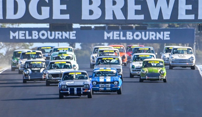 The-BDA-Escorts-of-Axford-and-Noakes-were-first-and-second-in-all-five-races