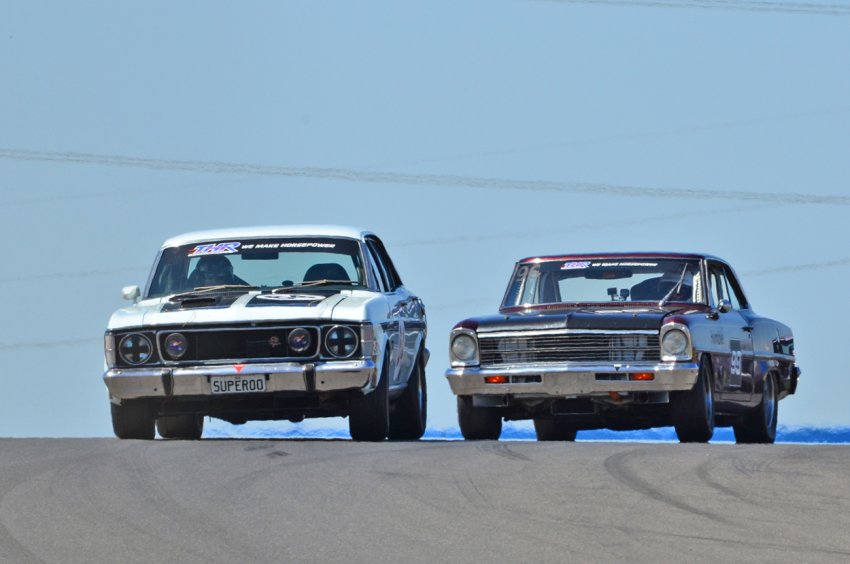 Adam-Smith_s-Falcon-GT-chased-by-Jason-Humble_s-Chev-Nova