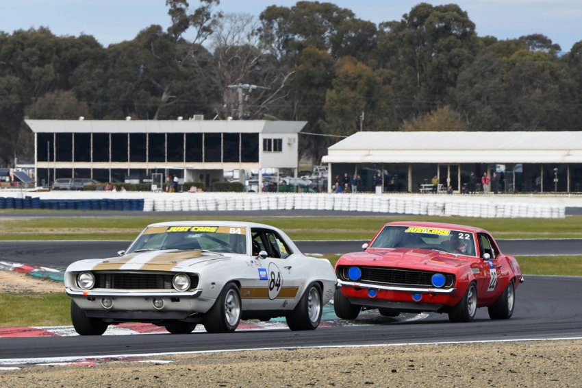 Dom-Leo-and-Brent-Trengrove_s-Camaro-fight-was-a-R2-highlight
