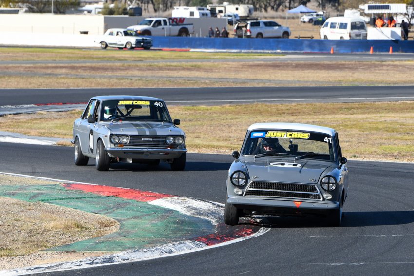 Jerry-Lenstra-took-wins-with-Dean-McLaughlan-in-hot-pursuit