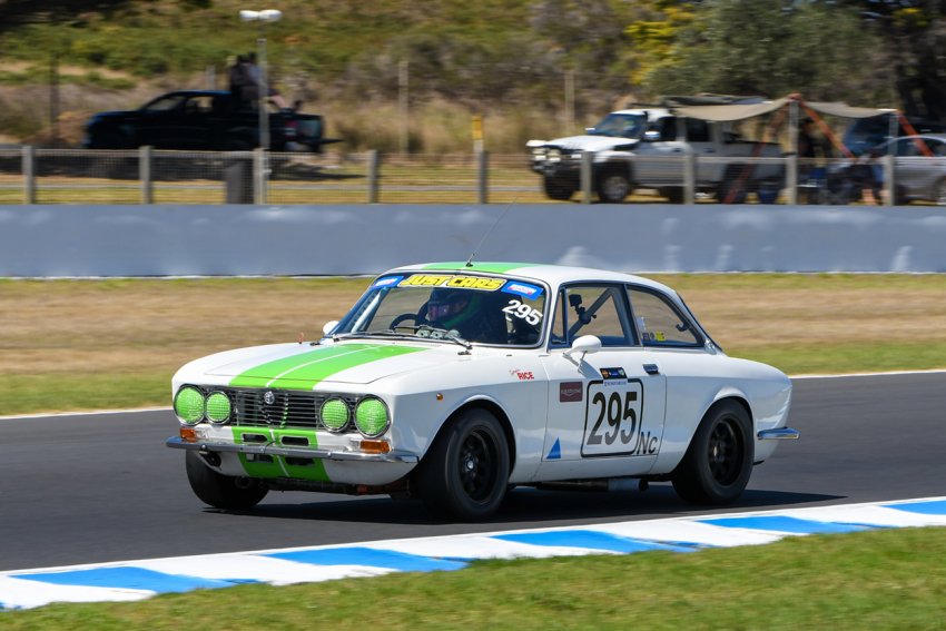 Spencer-Rice_s-Alfa-proved-a-top-ten-runner