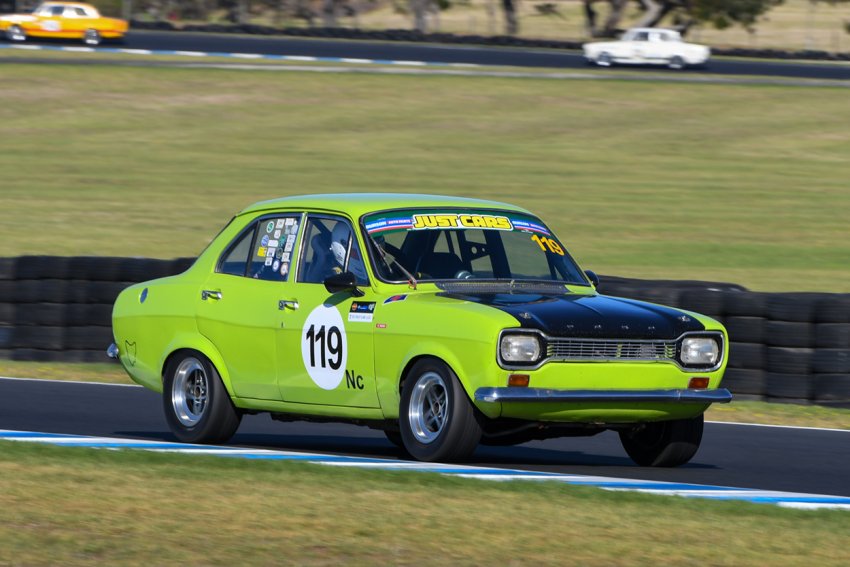 Tassie_s-Lachlan-Thomas-embarrassed-bigger-cars-with-his-1300cc-_Green-Gorbie_